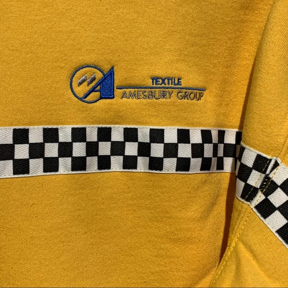 Yellow Oversized Sweatshirt - Picture 4 of 6